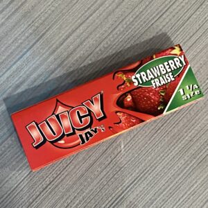 STRAWBERRY - Juicy Jay 1 1/4" Rolling Papers