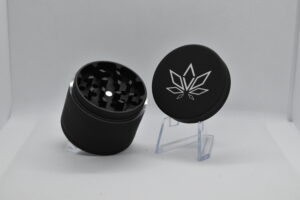 Medium Elevate Grinder (Matte Black)